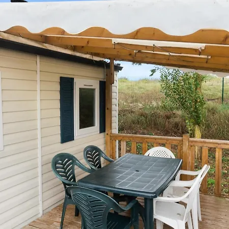 Vacanceselect Mobil Homes Camping D'aro Campsite